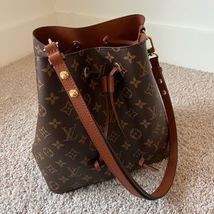 Louis Vuitton Neonoe MM Caramel Bag